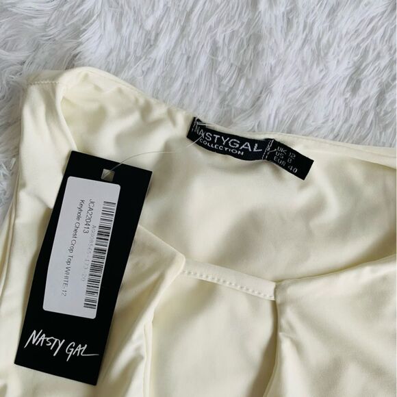NASTY GAL CREAM CROP TOP - Picture 10 of 13
